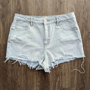 PacSun Light washed High waisted/hi Rise Distressed Cut Off shorts Size …